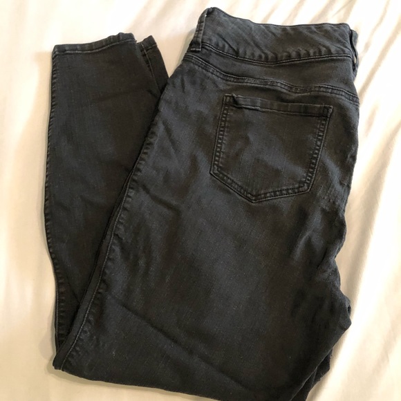 Torrid Jeans - Picture 3 of 4